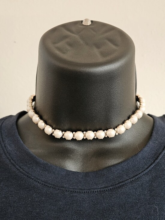 kate spade Jewelry - Kate Spade Classic Pearl-Style Beaded Choker Necklace - Cream